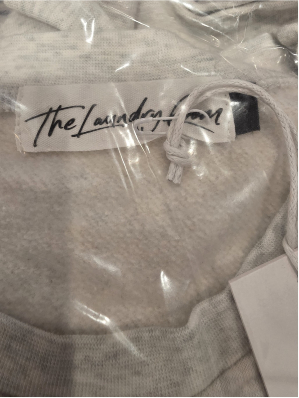 The Laundry Room Light Gray Crewneck Sweatshirt Enjoy Your Trip Sz S Oversized - Picture 8 of 8